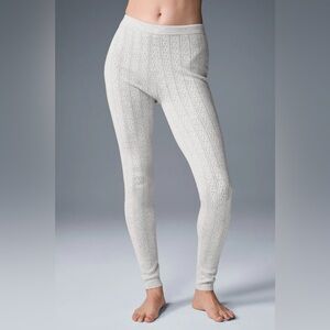 ALO YOG |✨NEW✨ Pointelle Sweater High-Waist Be Mine Legging in Light Ash Heather